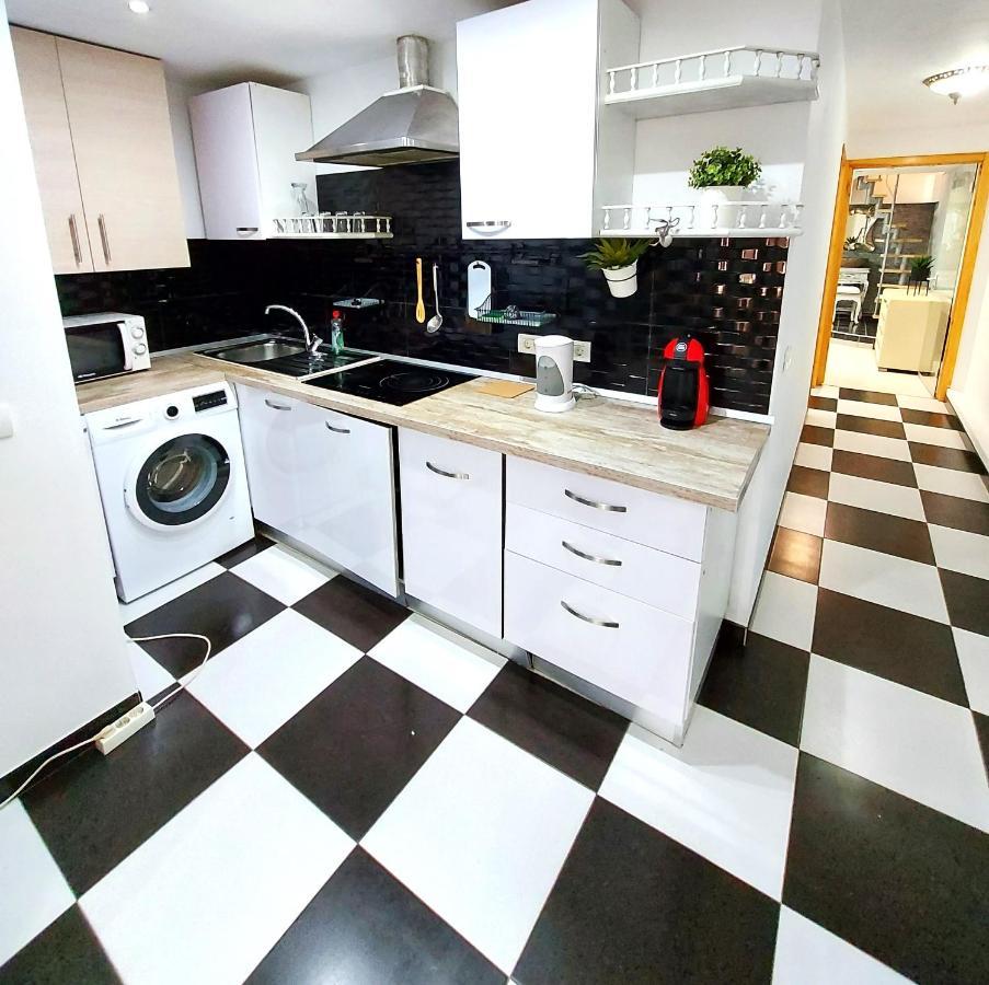 Elegant 3 Bedrooms, Wifi Free Costa Adeje  Buitenkant foto