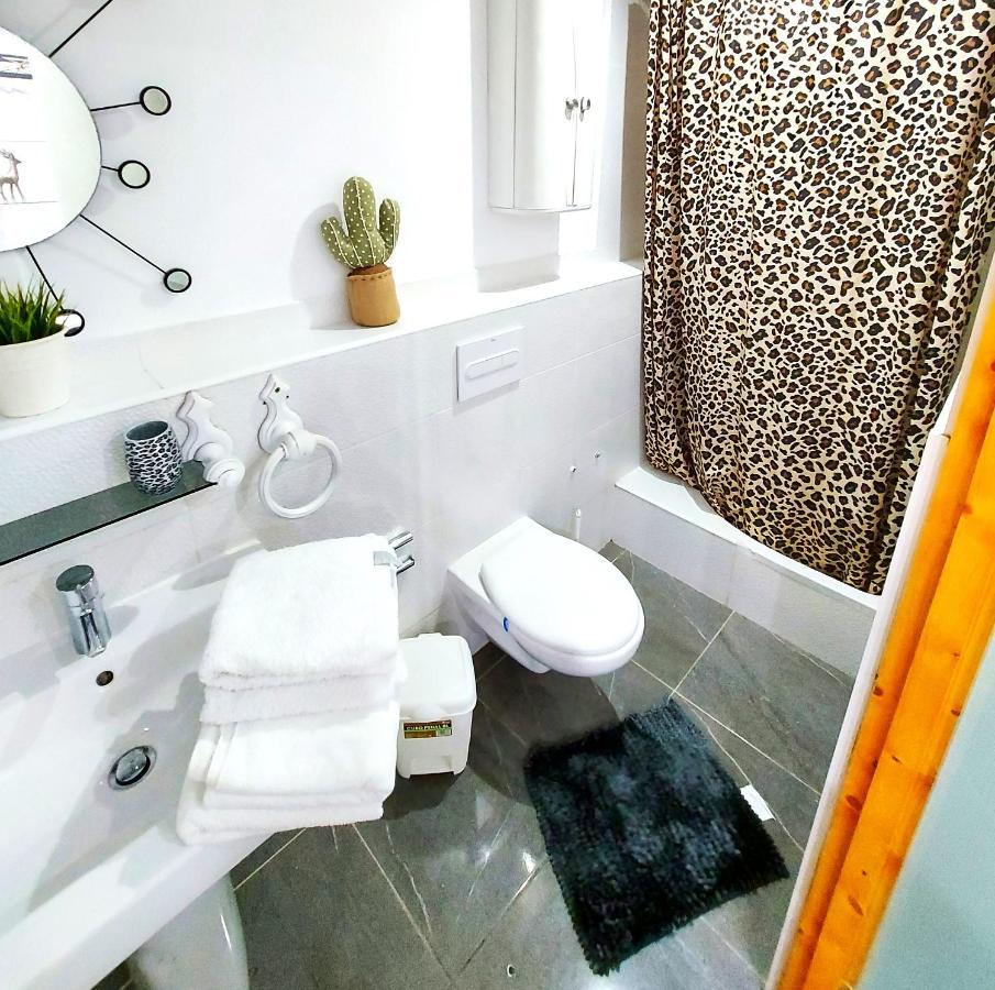 Elegant 3 Bedrooms, Wifi Free Costa Adeje  Buitenkant foto